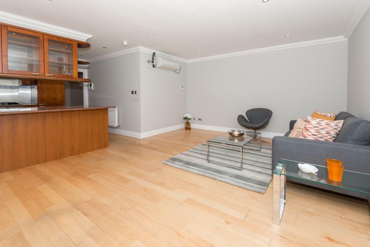 One Bedroom Hyde Park Apartment ロンドン エクステリア 写真